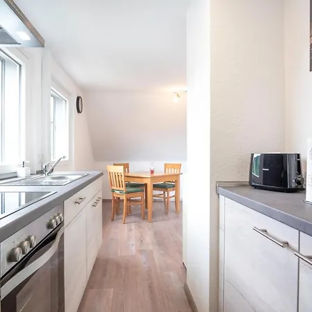 Haus Hanghuhn Апартаменты *