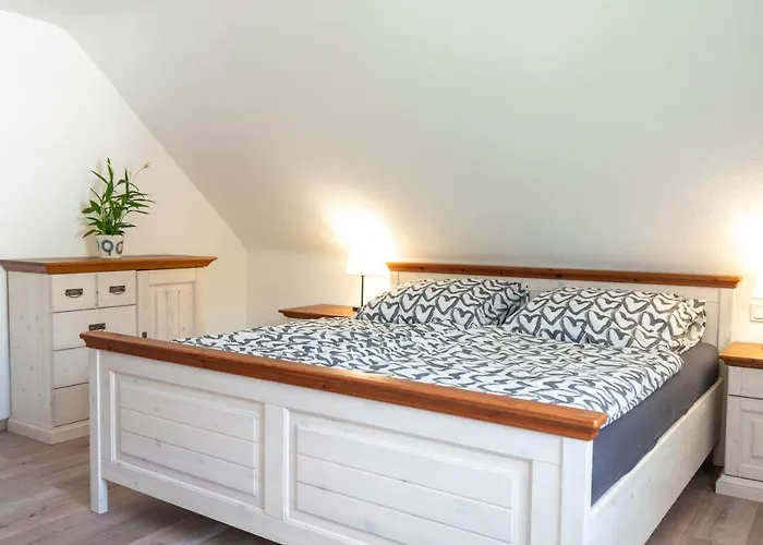 Haus Hanghuhn شقة